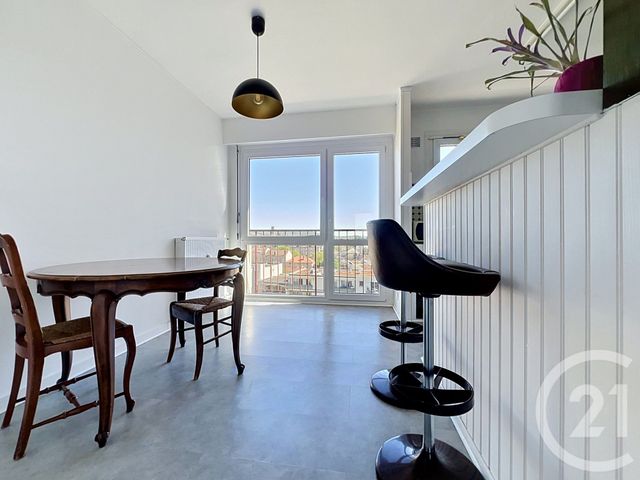 Appartement F4 à vendre - 4 pièces - 82.0 m2 - NANCY - 54 - LORRAINE - Century 21 Joël Pierre Immobilier