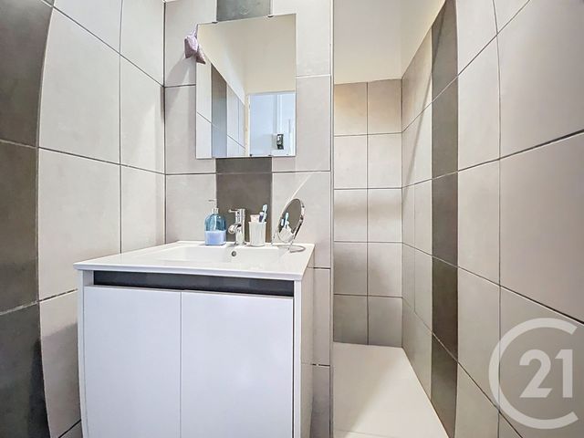 Appartement F2 à louer - 2 pièces - 40.23 m2 - NANCY - 54 - LORRAINE - Century 21 Joël Pierre Immobilier