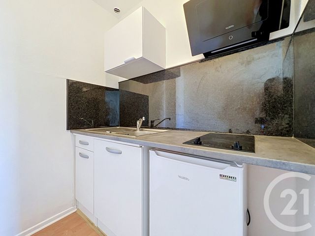 Appartement Studio à louer - 1 pièce - 26.0 m2 - NANCY - 54 - LORRAINE - Century 21 Joël Pierre Immobilier