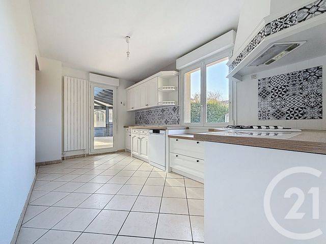 maison à louer - 6 pièces - 146.38 m2 - CHAMPIGNEULLES - 54 - LORRAINE - Century 21 Joël Pierre Immobilier