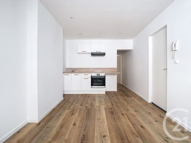 Appartement F2 à louer - 2 pièces - 36.2 m2 - NANCY - 54 - LORRAINE - Century 21 Joël Pierre Immobilier