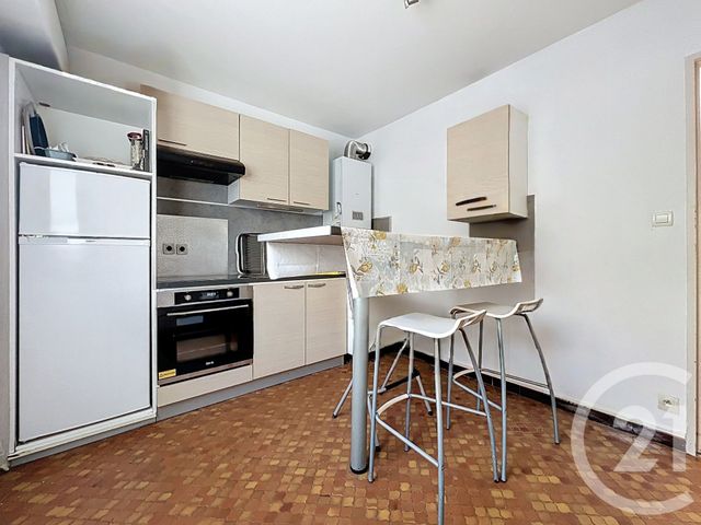 Appartement F2 à louer - 2 pièces - 57.83 m2 - NANCY - 54 - LORRAINE - Century 21 Joël Pierre Immobilier