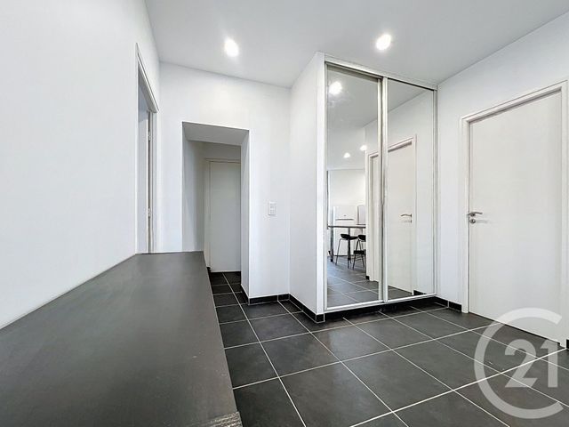 Appartement F2 à louer - 2 pièces - 42.39 m2 - NANCY - 54 - LORRAINE - Century 21 Joël Pierre Immobilier