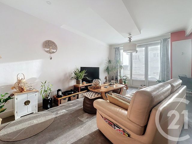 Appartement F3 à louer - 3 pièces - 60.0 m2 - NANCY - 54 - LORRAINE - Century 21 Joël Pierre Immobilier