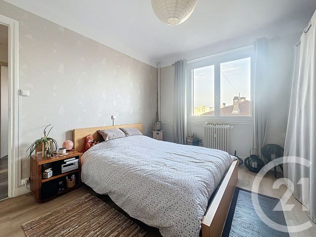 Appartement F3 à louer - 3 pièces - 60.0 m2 - NANCY - 54 - LORRAINE - Century 21 Joël Pierre Immobilier