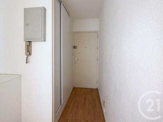 Appartement Studio à louer - 1 pièce - 23.51 m2 - VILLERS LES NANCY - 54 - LORRAINE - Century 21 Joël Pierre Immobilier