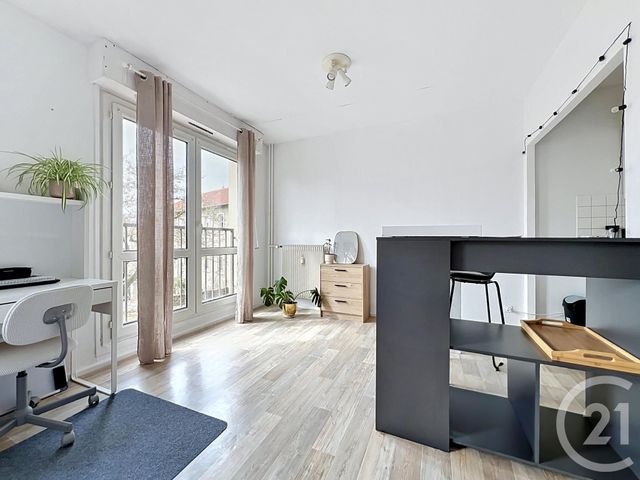 Appartement F1 à louer - 1 pièce - 27.14 m2 - NANCY - 54 - LORRAINE - Century 21 Joël Pierre Immobilier