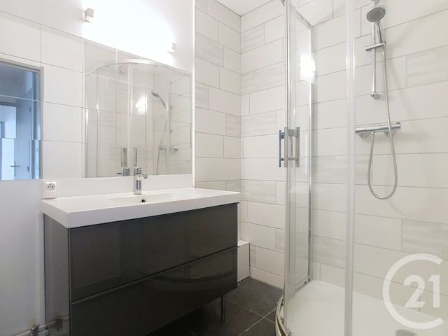 Appartement F2 à louer - 2 pièces - 48.06 m2 - NANCY - 54 - LORRAINE - Century 21 Joël Pierre Immobilier