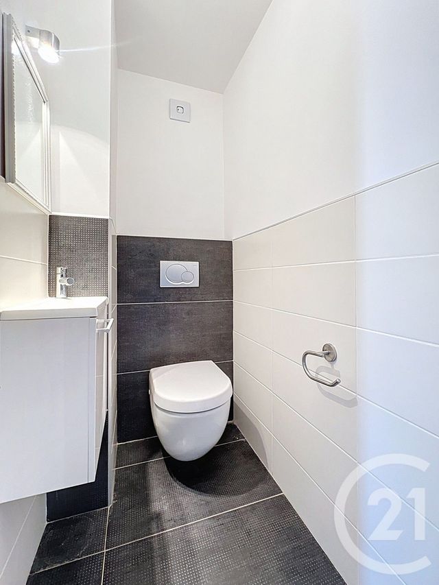 Appartement F4 à louer - 4 pièces - 93.38 m2 - NANCY - 54 - LORRAINE - Century 21 Joël Pierre Immobilier