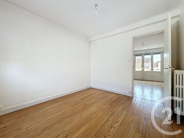 Appartement F3 à louer - 3 pièces - 58.01 m2 - NANCY - 54 - LORRAINE - Century 21 Joël Pierre Immobilier