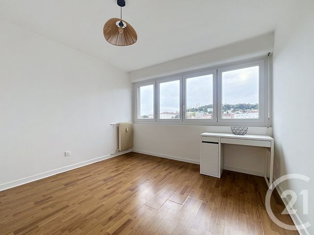 Appartement F2 à louer - 2 pièces - 48.96 m2 - NANCY - 54 - LORRAINE - Century 21 Joël Pierre Immobilier