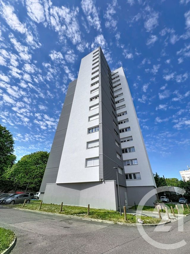 Appartement T4 à vendre - 4 pièces - 68.52 m2 - JARVILLE LA MALGRANGE - 54 - LORRAINE - Century 21 Joël Pierre Immobilier