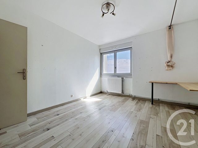 Appartement T4 à vendre - 4 pièces - 68.52 m2 - JARVILLE LA MALGRANGE - 54 - LORRAINE - Century 21 Joël Pierre Immobilier