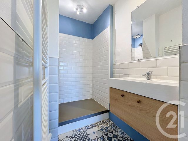 Appartement T4 à vendre - 4 pièces - 68.52 m2 - JARVILLE LA MALGRANGE - 54 - LORRAINE - Century 21 Joël Pierre Immobilier