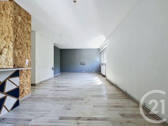 Appartement T4 à vendre - 4 pièces - 68.52 m2 - JARVILLE LA MALGRANGE - 54 - LORRAINE - Century 21 Joël Pierre Immobilier