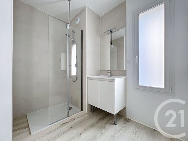 Appartement F2 à louer - 2 pièces - 43.06 m2 - NANCY - 54 - LORRAINE - Century 21 Joël Pierre Immobilier