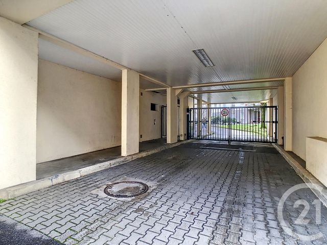 parking à louer - 12.0 m2 - NANCY - 54 - LORRAINE - Century 21 Joël Pierre Immobilier