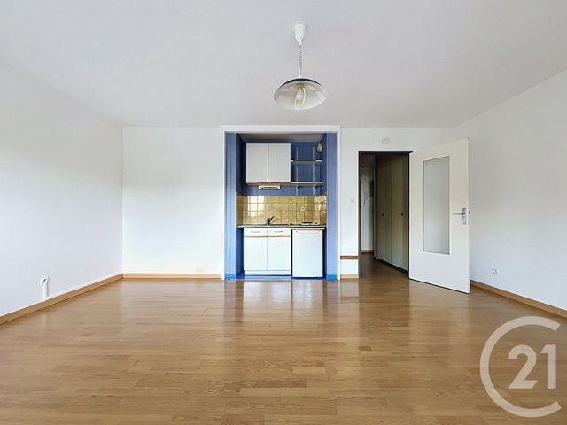 Appartement Studio à louer - 1 pièce - 32.1 m2 - NANCY - 54 - LORRAINE - Century 21 Joël Pierre Immobilier