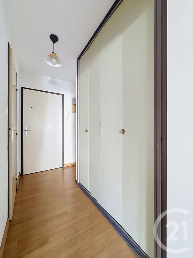 Appartement Studio à louer - 1 pièce - 32.1 m2 - NANCY - 54 - LORRAINE - Century 21 Joël Pierre Immobilier