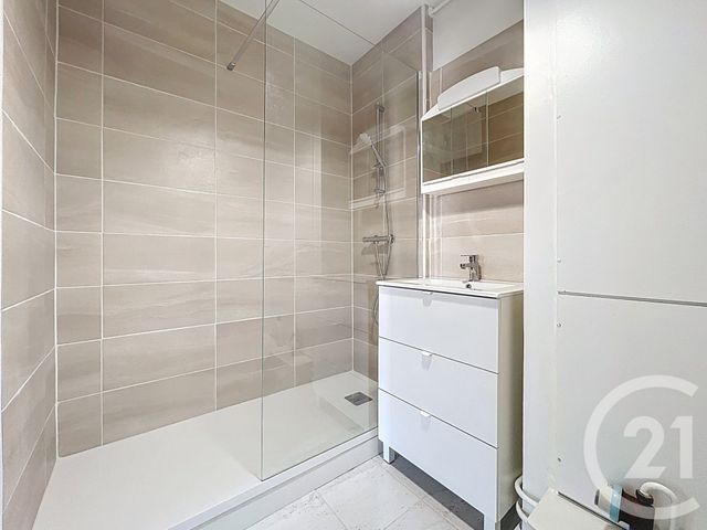 Appartement F2 à louer - 2 pièces - 49.43 m2 - VILLERS LES NANCY - 54 - LORRAINE - Century 21 Joël Pierre Immobilier