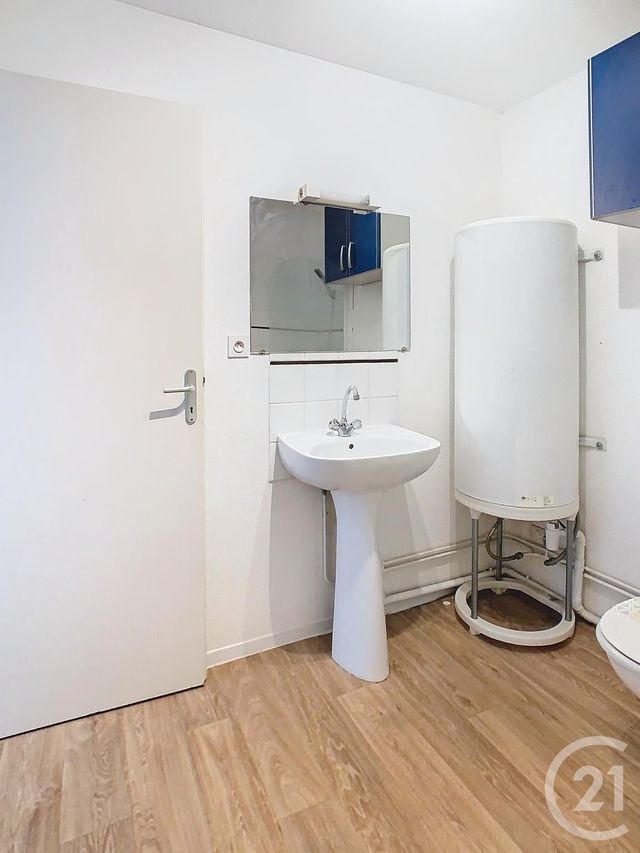 Appartement F2 à louer - 2 pièces - 36.17 m2 - NANCY - 54 - LORRAINE - Century 21 Joël Pierre Immobilier