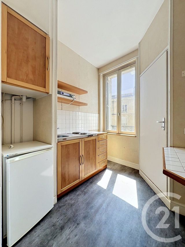 Appartement F2 à vendre - 3 pièces - 33.29 m2 - NANCY - 54 - LORRAINE - Century 21 Joël Pierre Immobilier