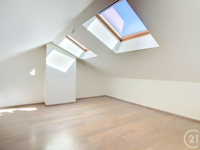 Appartement F3 à louer - 3 pièces - 75.19 m2 - CHAMPIGNEULLES - 54 - LORRAINE - Century 21 Joël Pierre Immobilier