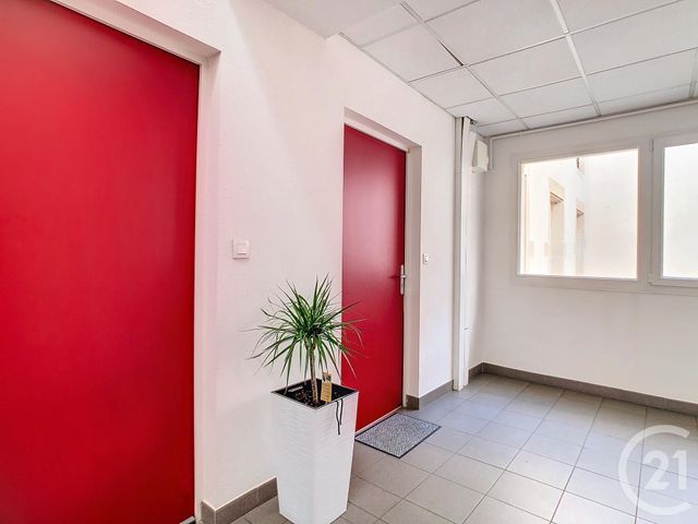 Appartement F3 à louer - 3 pièces - 75.19 m2 - CHAMPIGNEULLES - 54 - LORRAINE - Century 21 Joël Pierre Immobilier