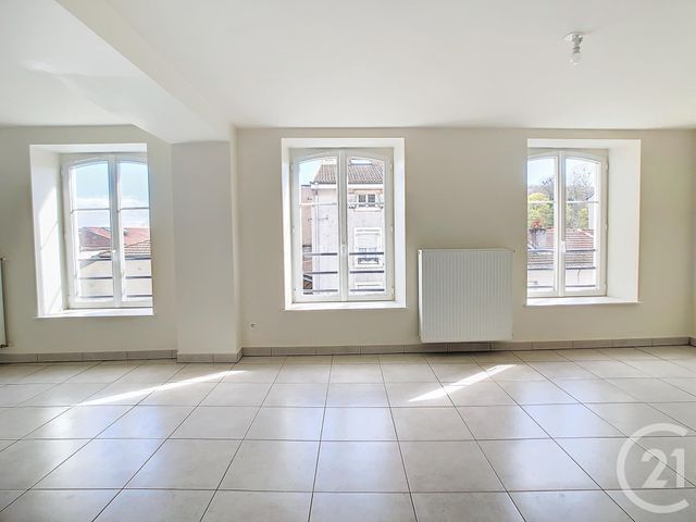 Appartement F3 à louer - 3 pièces - 75.19 m2 - CHAMPIGNEULLES - 54 - LORRAINE - Century 21 Joël Pierre Immobilier