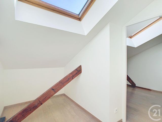 Appartement F3 à louer - 3 pièces - 75.19 m2 - CHAMPIGNEULLES - 54 - LORRAINE - Century 21 Joël Pierre Immobilier