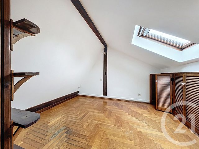 Appartement Duplex à louer - 2 pièces - 24.68 m2 - NANCY - 54 - LORRAINE - Century 21 Joël Pierre Immobilier