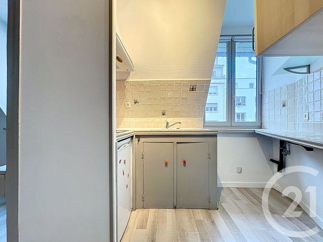 Appartement Duplex à louer - 2 pièces - 24.68 m2 - NANCY - 54 - LORRAINE - Century 21 Joël Pierre Immobilier