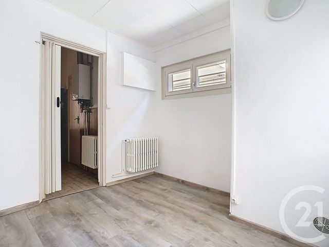Appartement F2 à louer - 2 pièces - 33.55 m2 - NANCY - 54 - LORRAINE - Century 21 Joël Pierre Immobilier