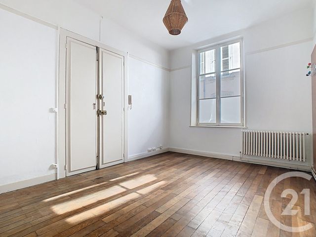 Appartement F2 à louer - 2 pièces - 33.55 m2 - NANCY - 54 - LORRAINE - Century 21 Joël Pierre Immobilier