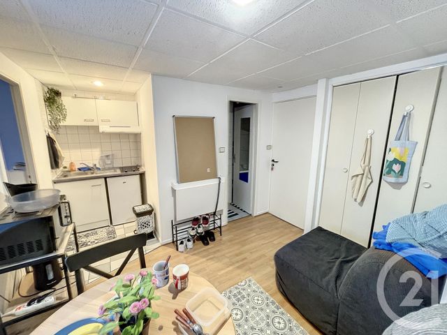Appartement F1 à louer - 1 pièce - 21.94 m2 - NANCY - 54 - LORRAINE - Century 21 Joël Pierre Immobilier