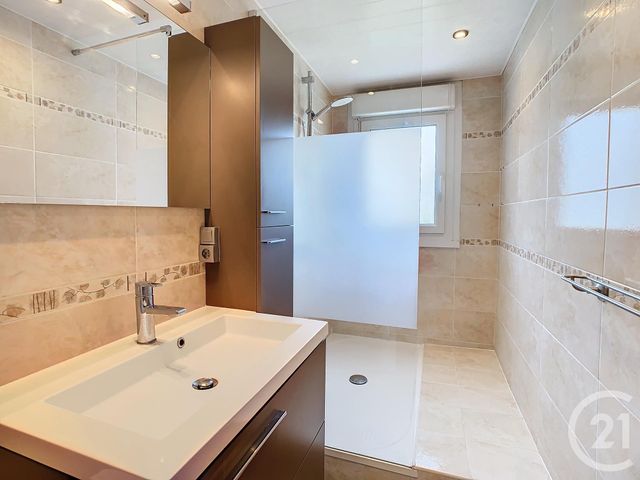 Appartement F2 à louer - 2 pièces - 53.81 m2 - CHAMPIGNEULLES - 54 - LORRAINE - Century 21 Joël Pierre Immobilier