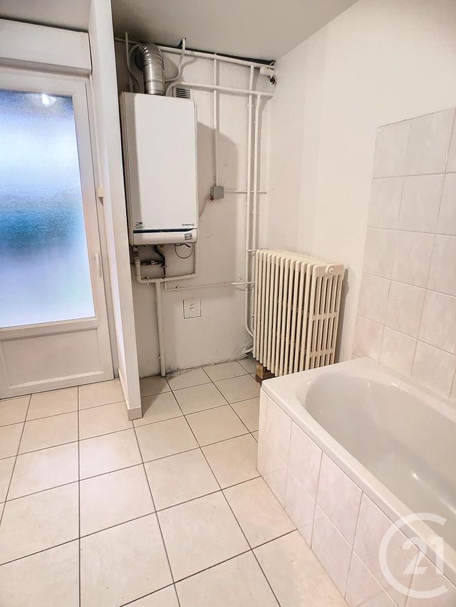 Appartement F3 à louer - 3 pièces - 95.39 m2 - LAXOU - 54 - LORRAINE - Century 21 Joël Pierre Immobilier