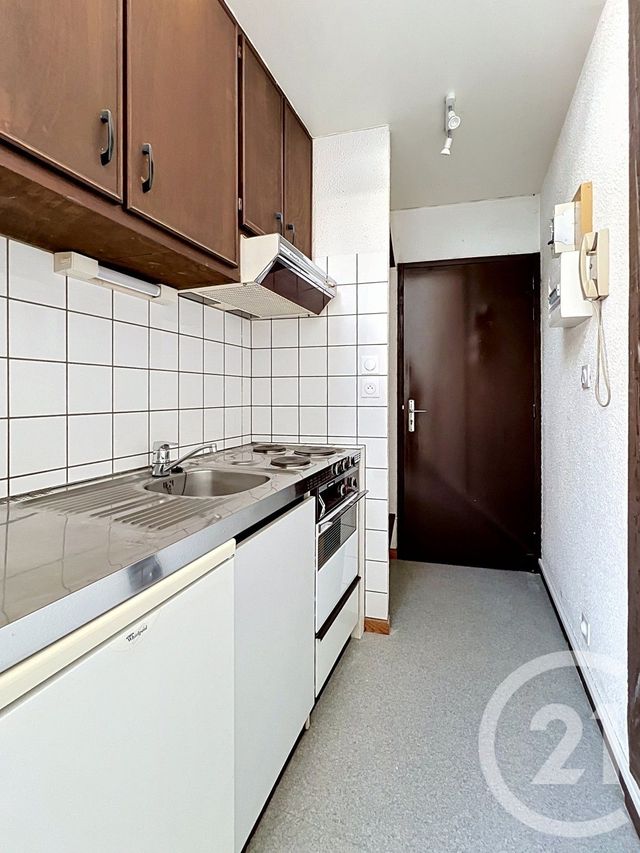 Appartement F1 à louer - 1 pièce - 18.74 m2 - NANCY - 54 - LORRAINE - Century 21 Joël Pierre Immobilier