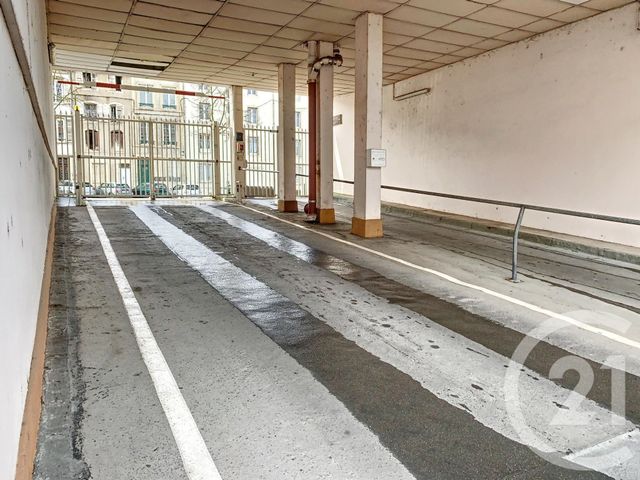 parking à louer - 12.0 m2 - NANCY - 54 - LORRAINE - Century 21 Joël Pierre Immobilier