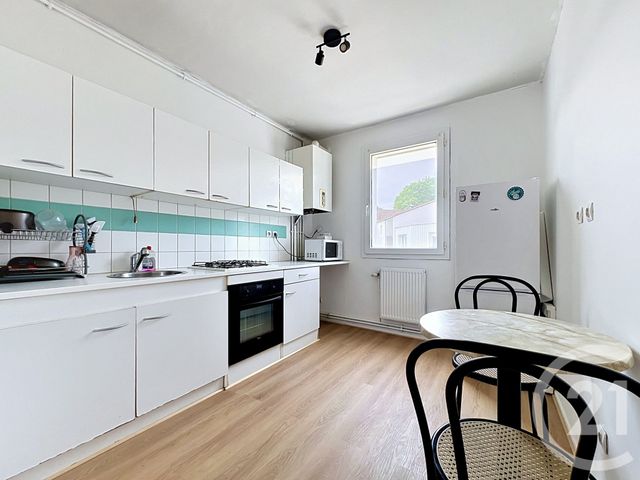Appartement F2 à louer - 2 pièces - 50.6 m2 - MAXEVILLE - 54 - LORRAINE - Century 21 Joël Pierre Immobilier