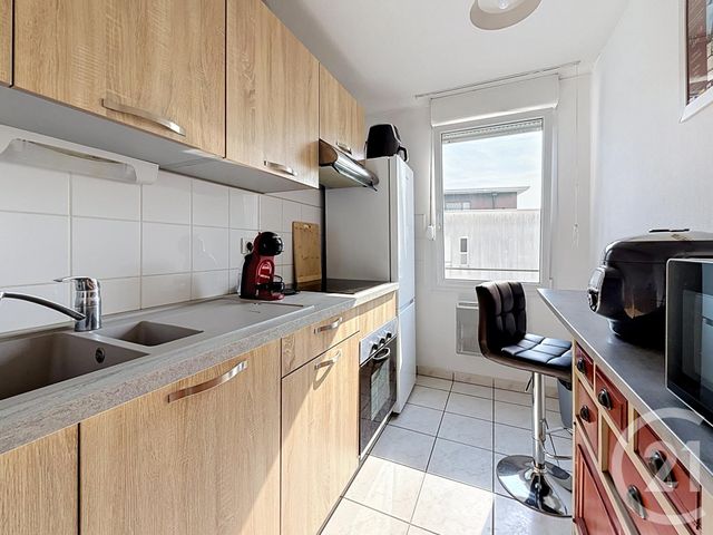 Appartement F2 à vendre - 2 pièces - 47.64 m2 - VANDOEUVRE LES NANCY - 54 - LORRAINE - Century 21 Joël Pierre Immobilier
