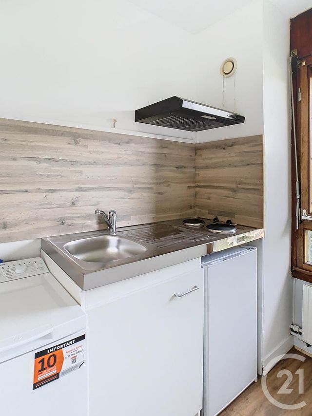 Appartement F1 à louer - 1 pièce - 28.14 m2 - VANDOEUVRE LES NANCY - 54 - LORRAINE - Century 21 Joël Pierre Immobilier