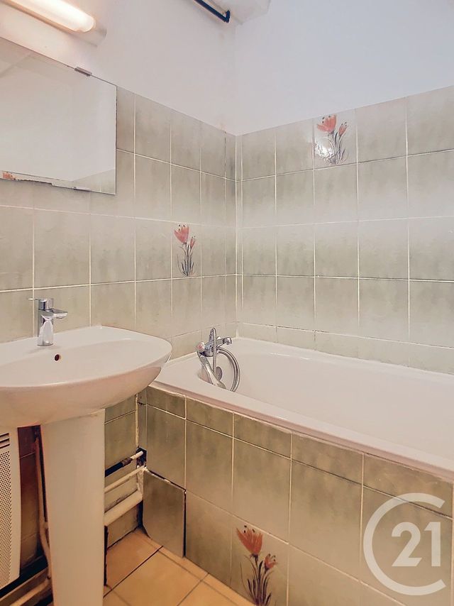 Appartement Studio à louer - 1 pièce - 14.38 m2 - NANCY - 54 - LORRAINE - Century 21 Joël Pierre Immobilier