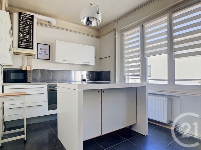 Appartement T4 à vendre - 4 pièces - 76.46 m2 - NANCY - 54 - LORRAINE - Century 21 Joël Pierre Immobilier