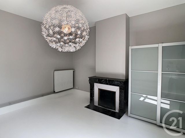 Appartement F2 à louer - 2 pièces - 57.5 m2 - NANCY - 54 - LORRAINE - Century 21 Joël Pierre Immobilier