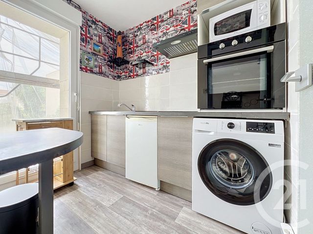 Appartement F1 à louer - 1 pièce - 29.0 m2 - VANDOEUVRE LES NANCY - 54 - LORRAINE - Century 21 Joël Pierre Immobilier