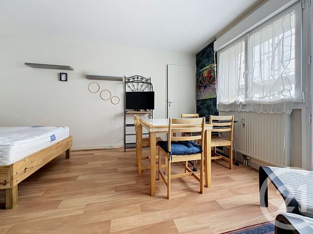 Appartement F1 à louer - 1 pièce - 29.0 m2 - VANDOEUVRE LES NANCY - 54 - LORRAINE - Century 21 Joël Pierre Immobilier
