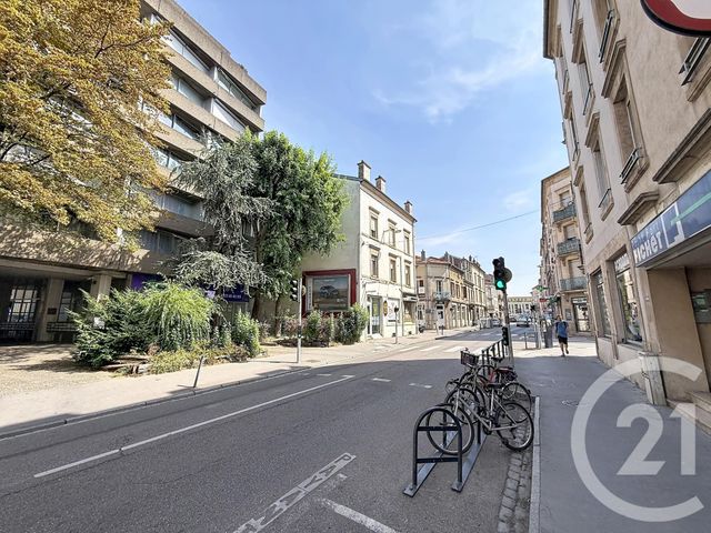 Appartement F2 à vendre - 2 pièces - 68.08 m2 - NANCY - 54 - LORRAINE - Century 21 Joël Pierre Immobilier