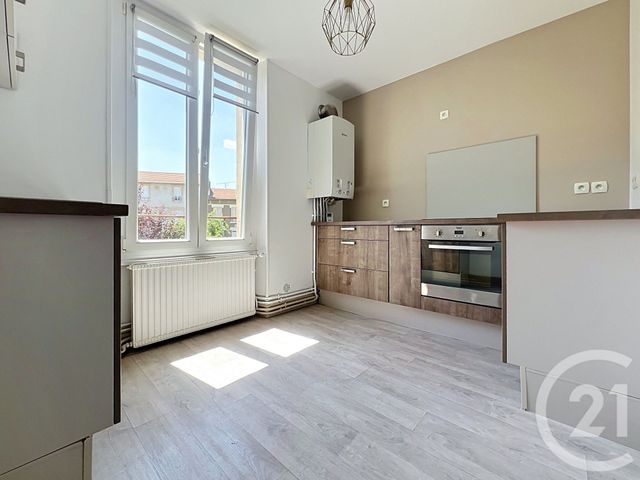 Appartement F3 à louer - 3 pièces - 53.4 m2 - VANDOEUVRE LES NANCY - 54 - LORRAINE - Century 21 Joël Pierre Immobilier