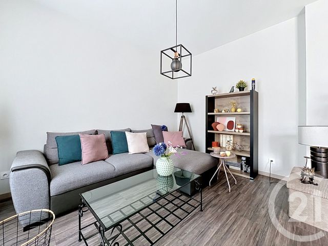 Appartement à louer - 2 pièces - 49.27 m2 - NANCY - 54 - LORRAINE - Century 21 Joël Pierre Immobilier